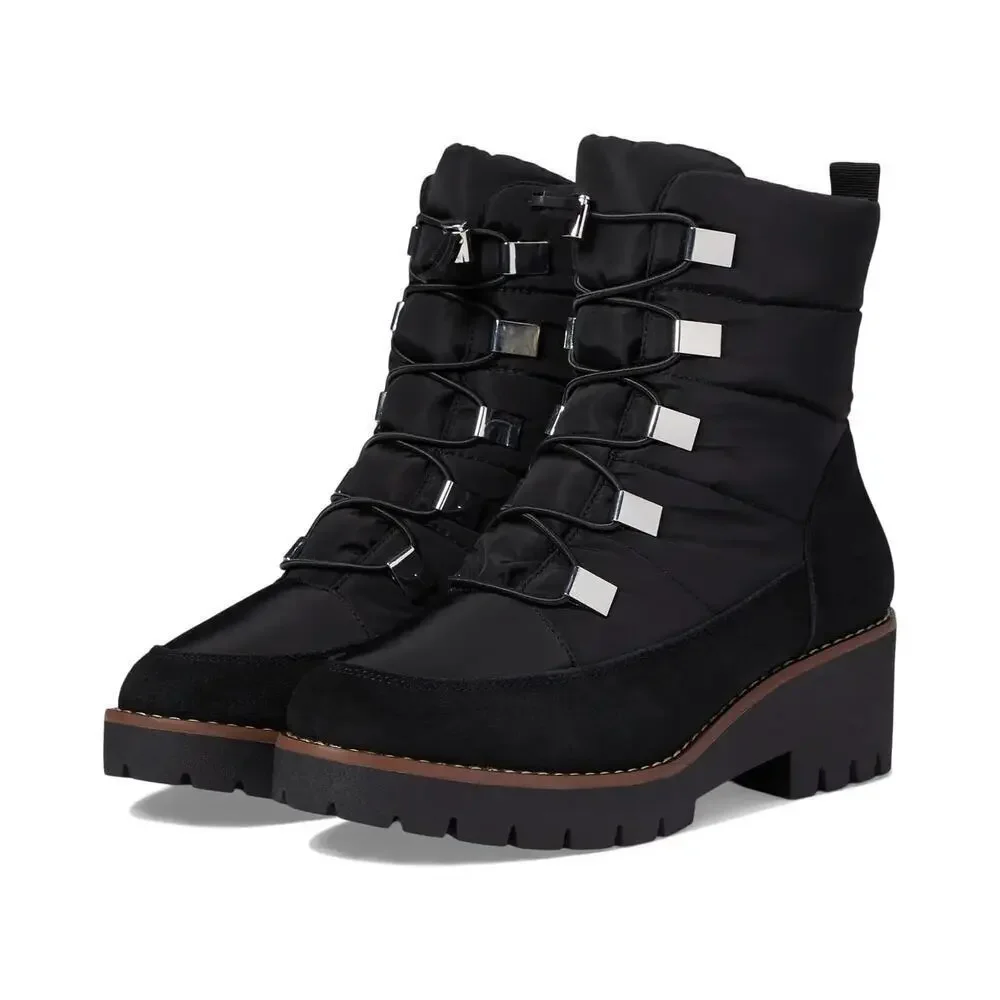 Blondo Daylor Waterproof Size 9